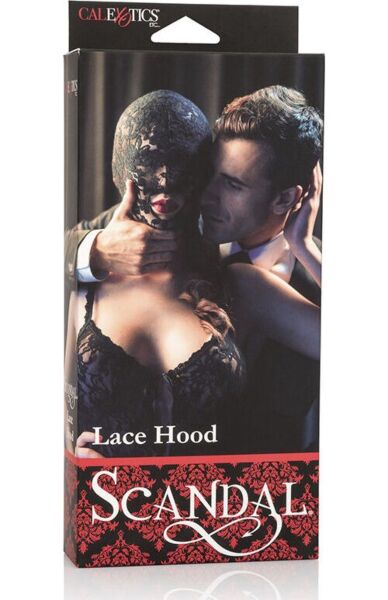 Capucha de encaje negro Scandal Lace Hood de CalExotics, con la boca abierta