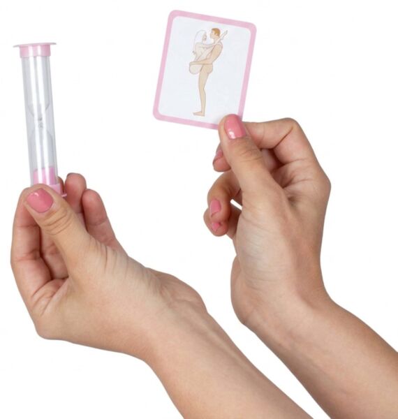 Juego para parejas Secret Play Memory Play, con sus cartas y el reloj de arena