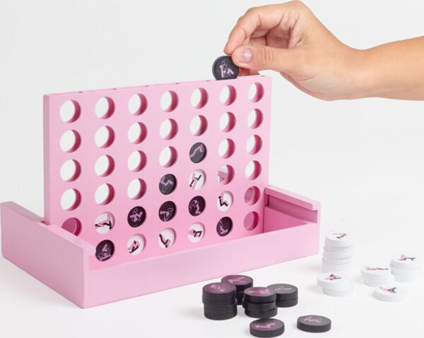 Juego de madera Secret Play Play4Sex con su tablero desmontable y las fichas blancas y negras