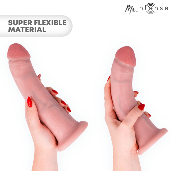 Dildo realista Mr. Intense Terence Big con base de ventosa