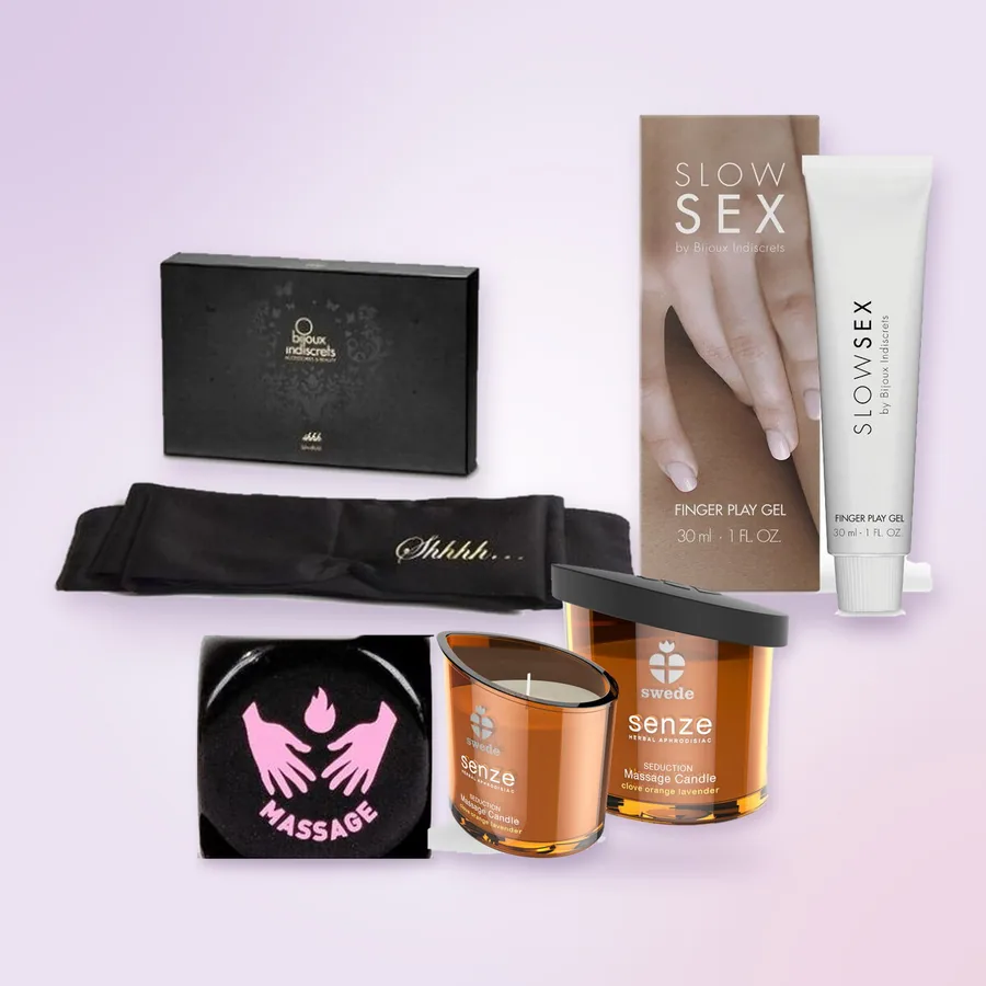 La vela Swede Seduction, el antifaz Shhh, el gel Finger Play y el dado Secret Play